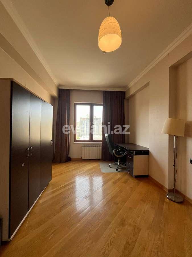 Satılır, yeni tikili, 5 otaqlı, 245 m², Bakı, Yasamal r, Yasamal q.