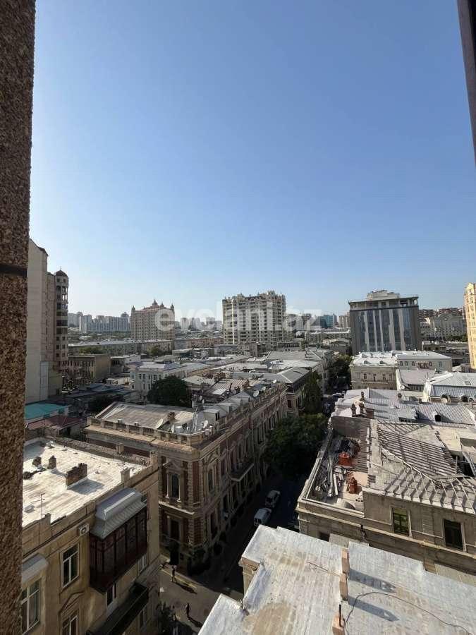 Satılır, yeni tikili, 5 otaqlı, 245 m², Bakı, Yasamal r, Yasamal q.