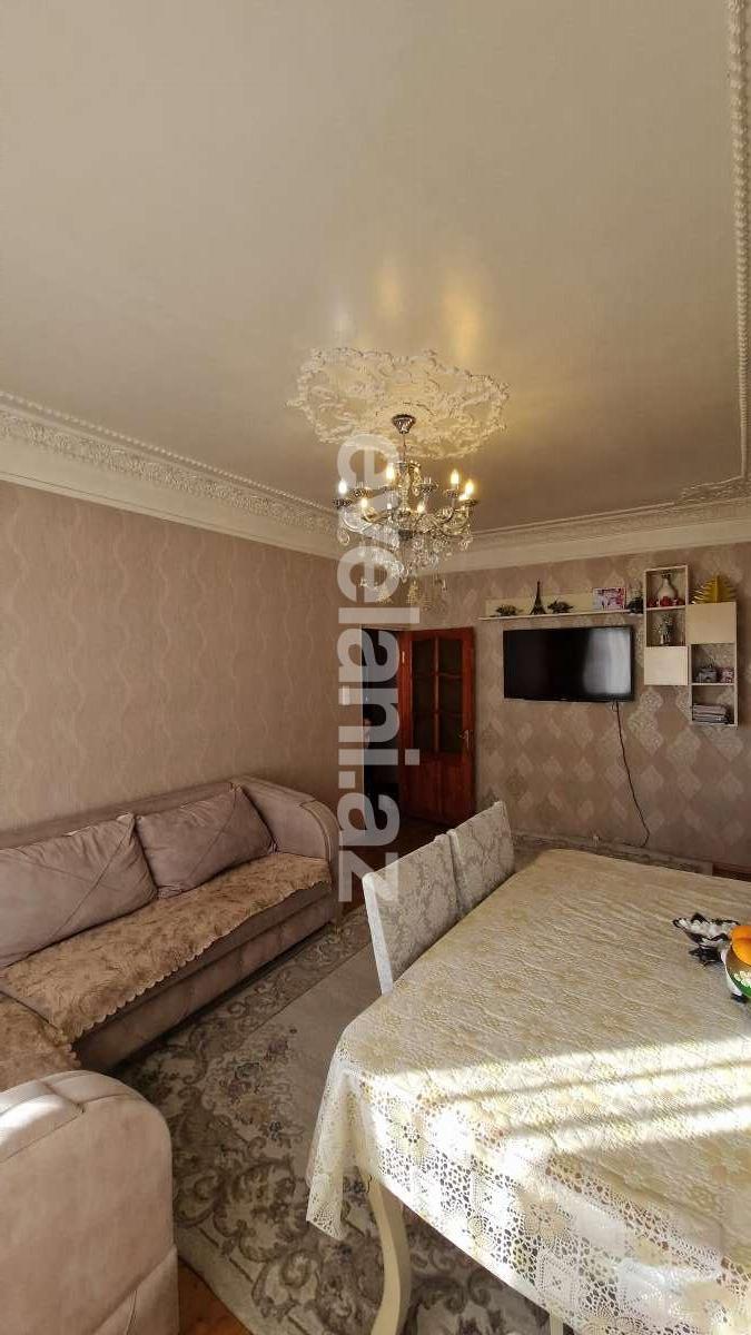 Satılır, köhnə tikili, 2 otaqlı, 60 m², Bakı, Xətai r, Əhmədli q, Həzi Aslanov m.