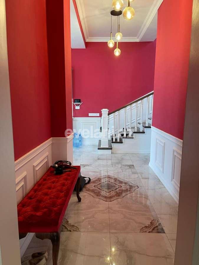 Satılır, həyət evi / bağ, 5 otaqlı, 270 m², Bakı, Abşeron r, Novxanı q.