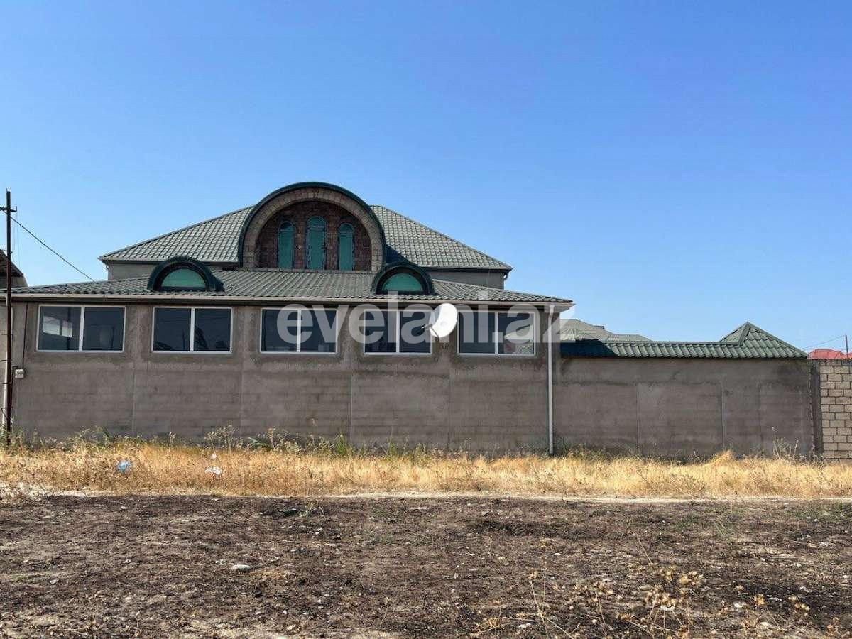 Satılır, həyət evi / bağ, 4 otaqlı, 134 m², Xaçmaz