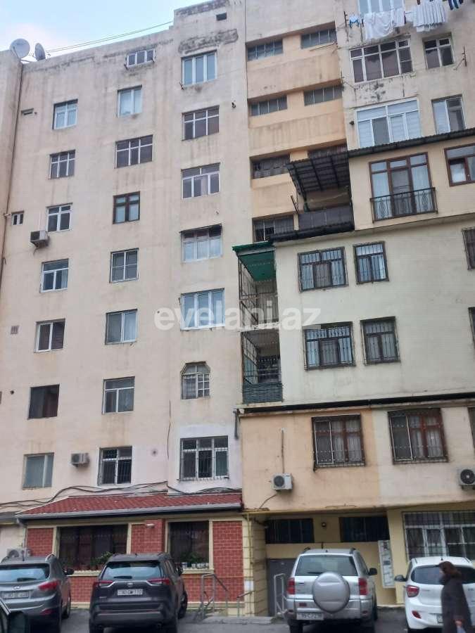Satılır, köhnə tikili, 2 otaqlı, 65.4 m², Bakı, Yasamal r, Yasamal q, Elmlər Akademiyası m.