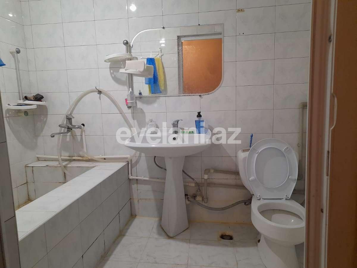 Satılır, köhnə tikili, 2 otaqlı, 65.4 m², Bakı, Yasamal r, Yasamal q, Elmlər Akademiyası m.