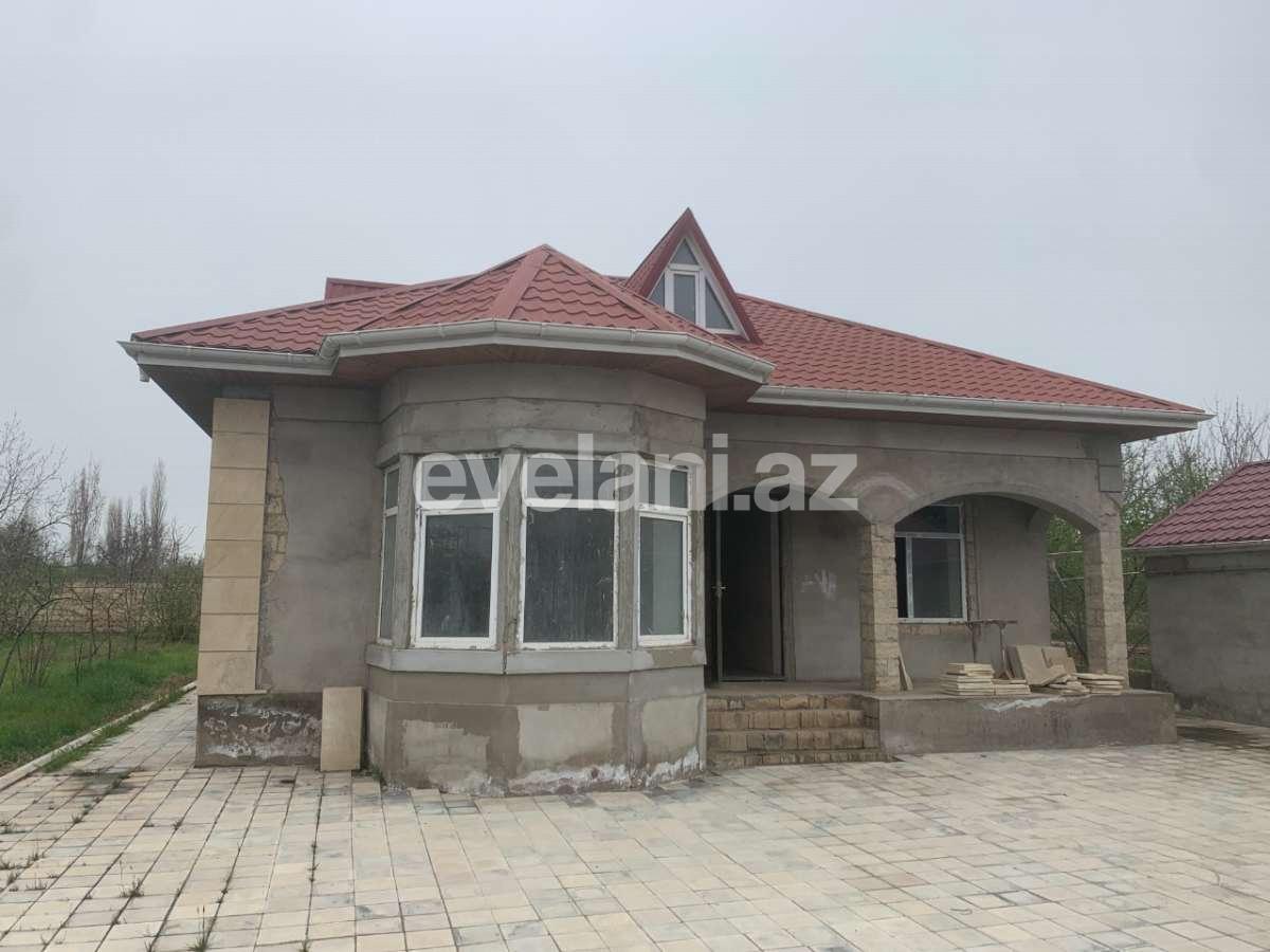 Satılır, həyət evi / bağ, 4 otaqlı, 123 m², Xudat