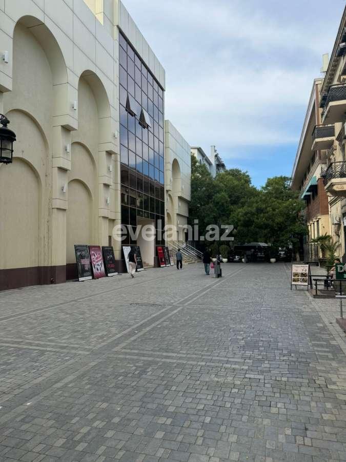 Satılır, obyekt, 40 m², Bakı, Səbail r.