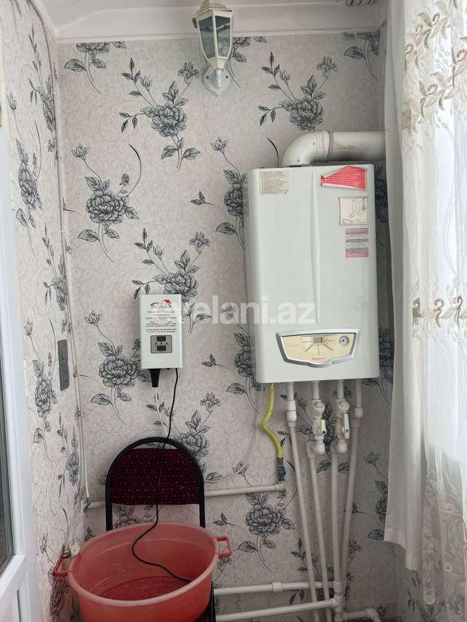 Satılır, köhnə tikili, 1 otaqlı, 30 m², Bakı, Yasamal r, Elmlər Akademiyası m.