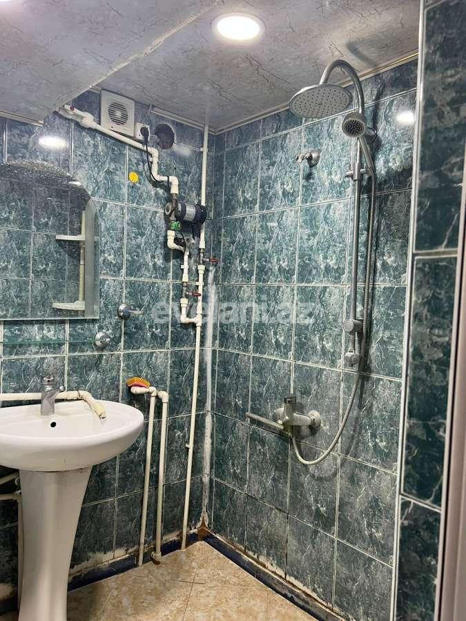 Satılır, köhnə tikili, 1 otaqlı, 30 m², Bakı, Yasamal r, Elmlər Akademiyası m.