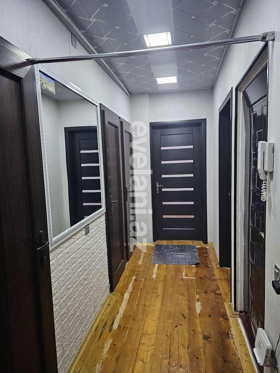 Kirayə verilir, köhnə tikili, 2 otaqlı, 60 m², Bakı, Nizami r, 8-ci kilometr q, Xalqlar Dostluğu m.