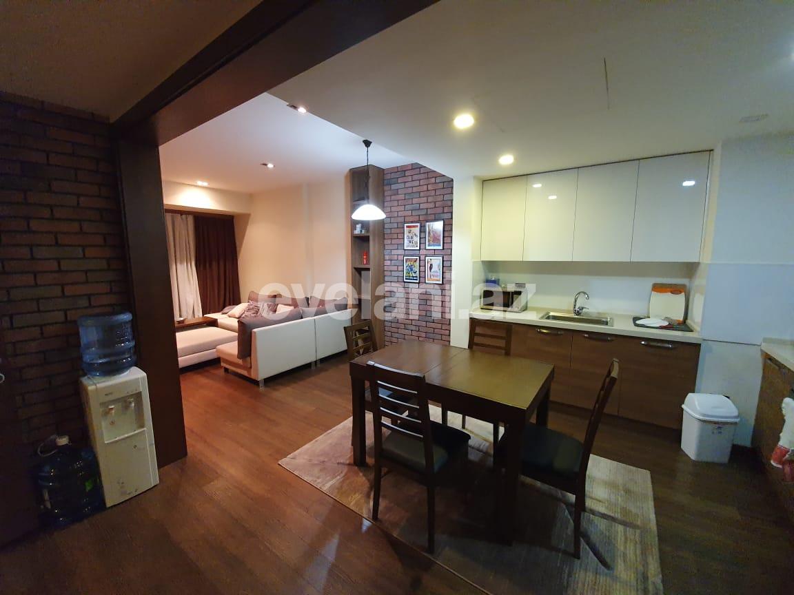 Kirayə verilir, yeni tikili, 2 otaqlı, 90 m², Bakı, Səbail r, Sahil m.