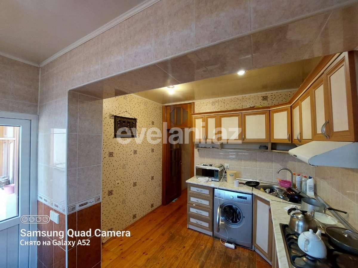 Satılır, köhnə tikili, 3 otaqlı, 75 m², Bakı, Xətai r, Əhmədli q, Həzi Aslanov m.
