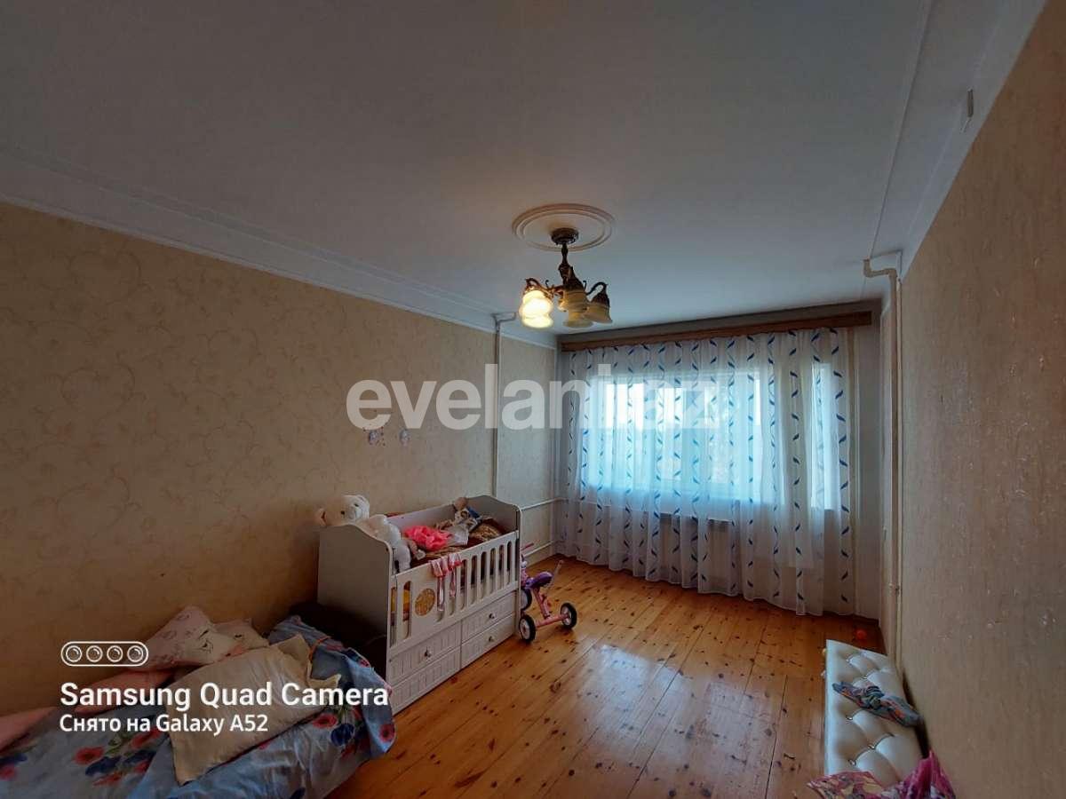 Satılır, köhnə tikili, 3 otaqlı, 75 m², Bakı, Xətai r, Əhmədli q, Həzi Aslanov m.