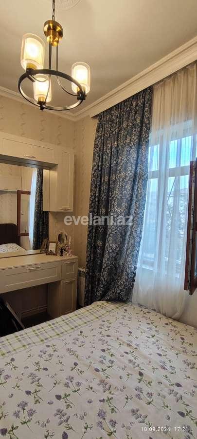 Satılır, köhnə tikili, 4 otaqlı, 120 m², Bakı, Qaradağ r, Sahil q.