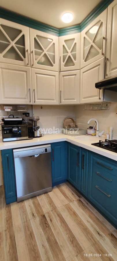 Satılır, köhnə tikili, 4 otaqlı, 120 m², Bakı, Qaradağ r, Sahil q.