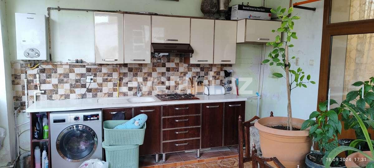 Satılır, köhnə tikili, 4 otaqlı, 120 m², Bakı, Qaradağ r, Sahil q.