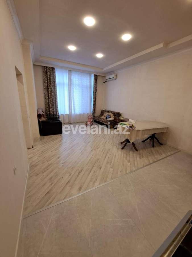 Satılır, həyət evi / bağ, 5 otaqlı, 300 m², Bakı, Səbail r, Badamdar q.