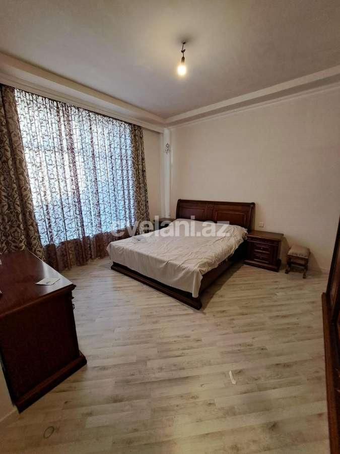 Satılır, həyət evi / bağ, 5 otaqlı, 300 m², Bakı, Səbail r, Badamdar q.