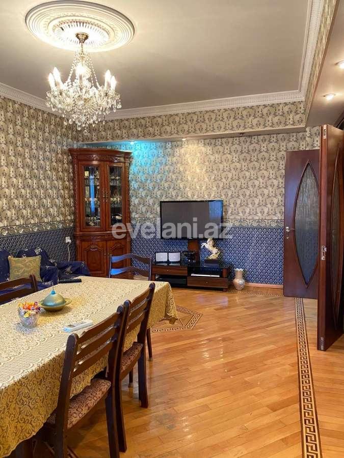 Satılır, köhnə tikili, 2 otaqlı, 115 m², Bakı, Nərimanov r, Nəriman Nərimanov m.