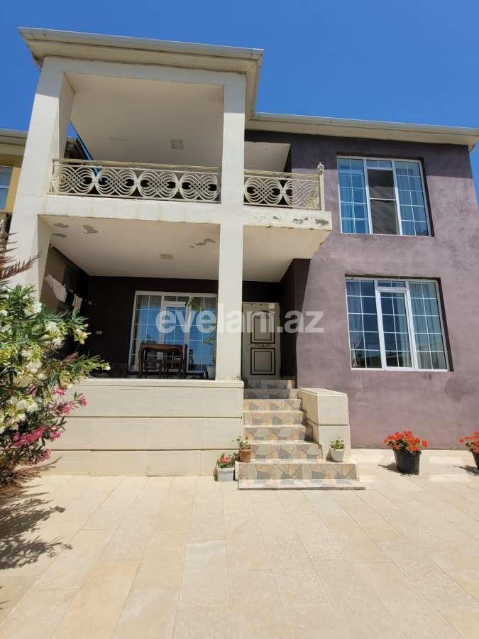 Продаётся, вилла, 5-комнаты, 140.5 m², Баку, Сабаильский r, Бадамдар p, Ичери Шехер m.