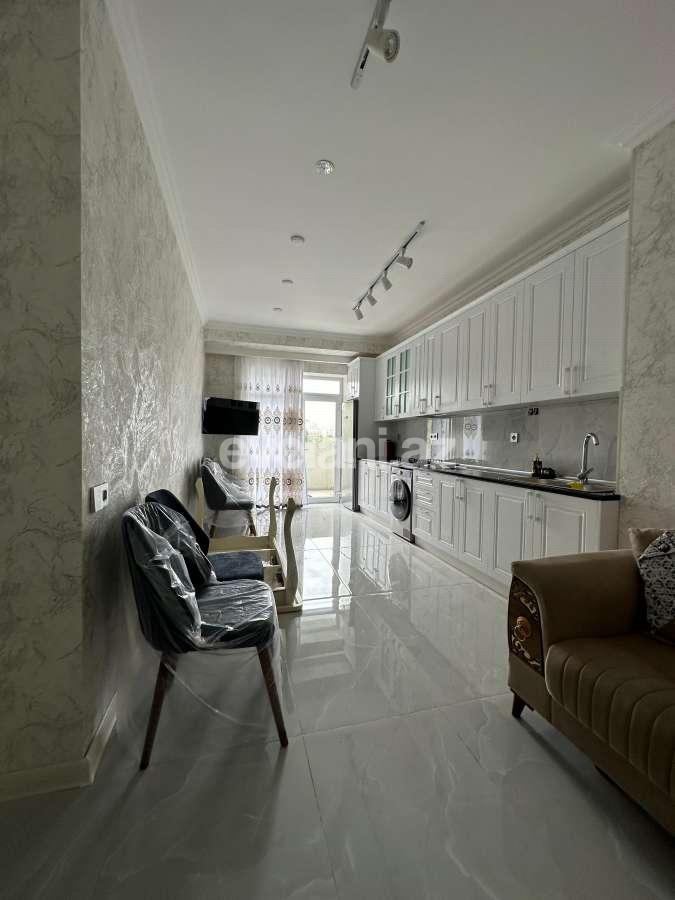 Satılır, yeni tikili, 3 otaqlı, 105.5 m², Bakı, Xətai r, Ağ şəhər q, Həzi Aslanov m.