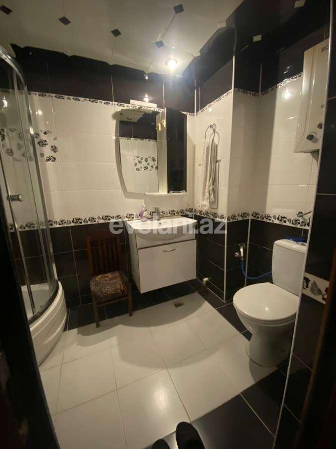 Satılır, köhnə tikili, 3 otaqlı, 75 m², Bakı, Yasamal r, Elmlər Akademiyası m.