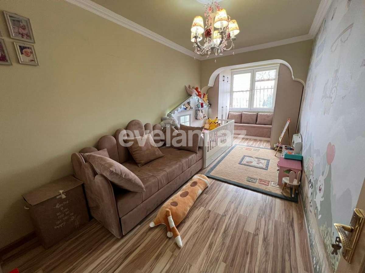 Satılır, köhnə tikili, 3 otaqlı, 100 m², Bakı, Nərimanov r, Montin q, Nəriman Nərimanov m.