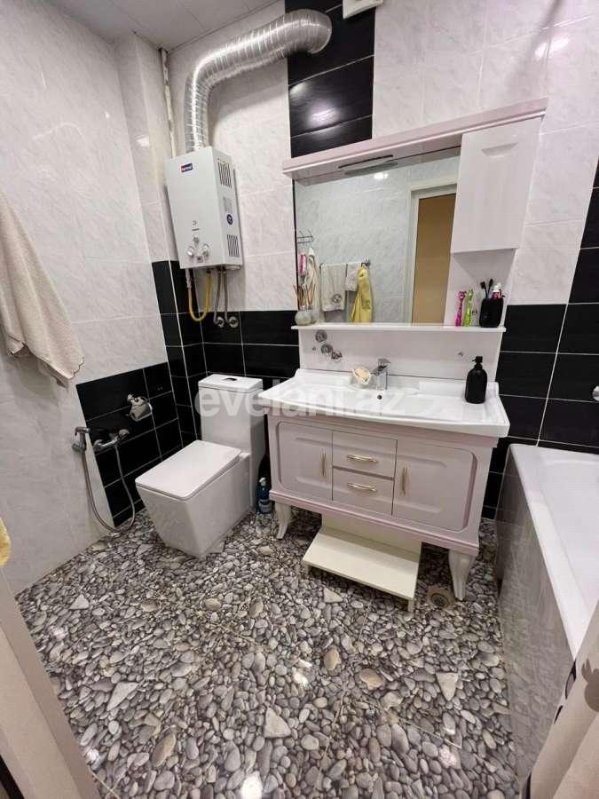 Satılır, köhnə tikili, 3 otaqlı, 100 m², Bakı, Nərimanov r, Montin q, Nəriman Nərimanov m.