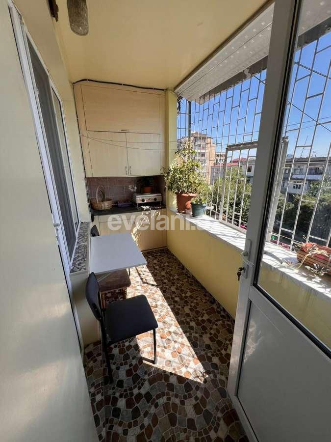 Satılır, köhnə tikili, 3 otaqlı, 100 m², Bakı, Nərimanov r, Montin q, Nəriman Nərimanov m.