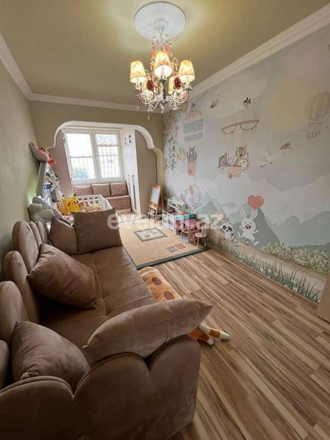 Satılır, köhnə tikili, 3 otaqlı, 100 m², Bakı, Nərimanov r, Montin q, Nəriman Nərimanov m.