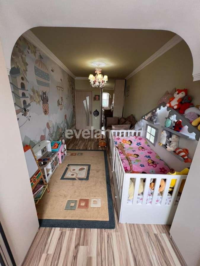 Satılır, köhnə tikili, 3 otaqlı, 100 m², Bakı, Nərimanov r, Montin q, Nəriman Nərimanov m.