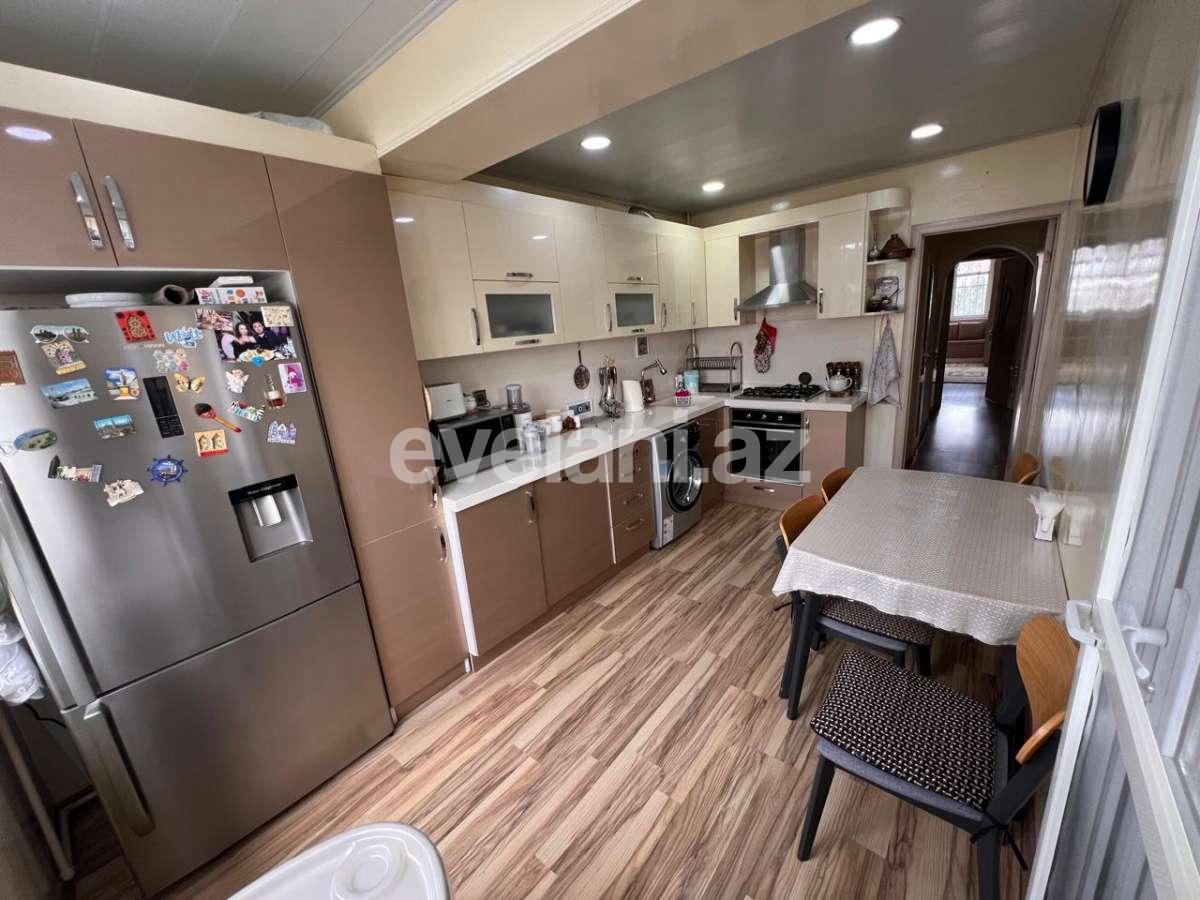 Satılır, köhnə tikili, 3 otaqlı, 100 m², Bakı, Nərimanov r, Montin q, Nəriman Nərimanov m.