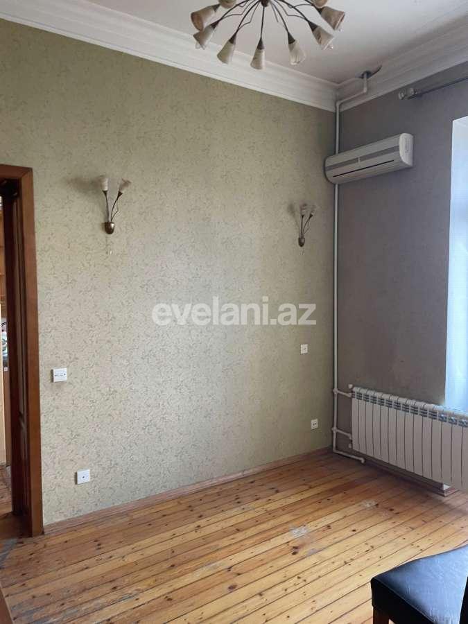 Продаётся, вторичка, 3-комнаты, 67 m², Баку, Сабунчинский r, Бакиханова p, Нефтчиляр m.