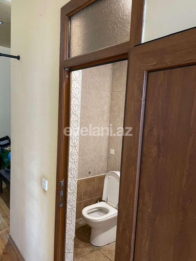 Продаётся, вторичка, 3-комнаты, 67 m², Баку, Сабунчинский r, Бакиханова p, Нефтчиляр m.