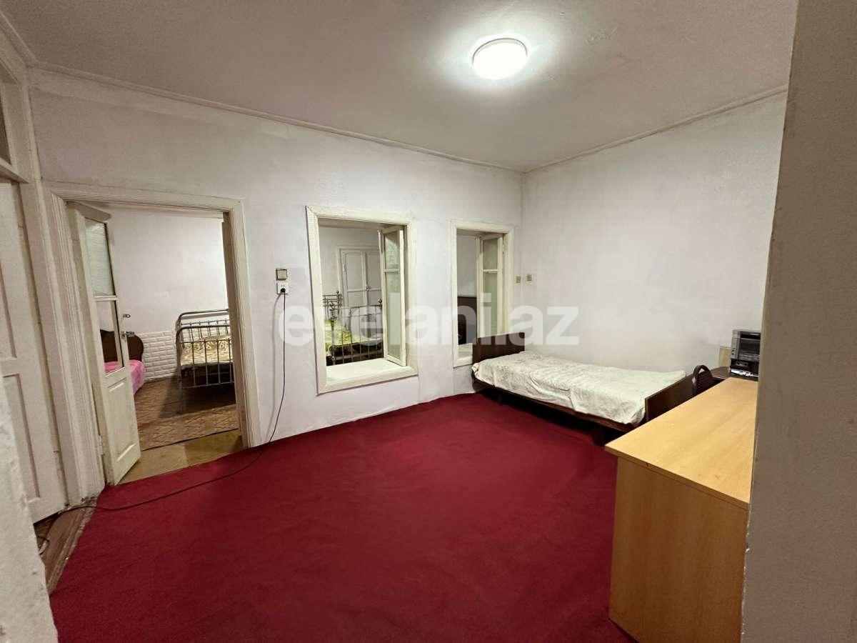 Kirayə verilir, köhnə tikili, 4 otaqlı, 100 m², Bakı, Yasamal r.