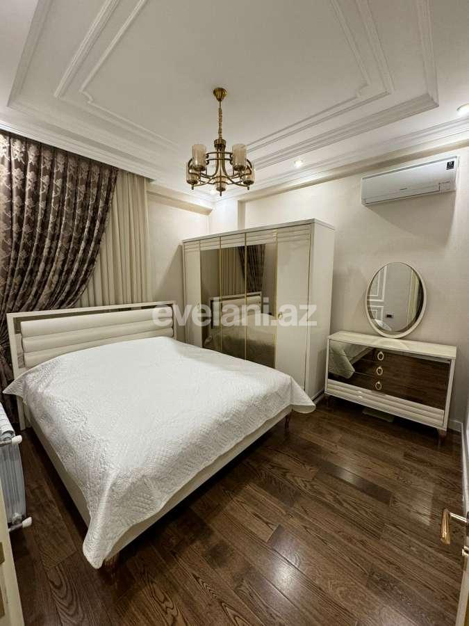 Satılır, yeni tikili, 3 otaqlı, 140 m², Bakı, Yasamal r, Elmlər Akademiyası m.