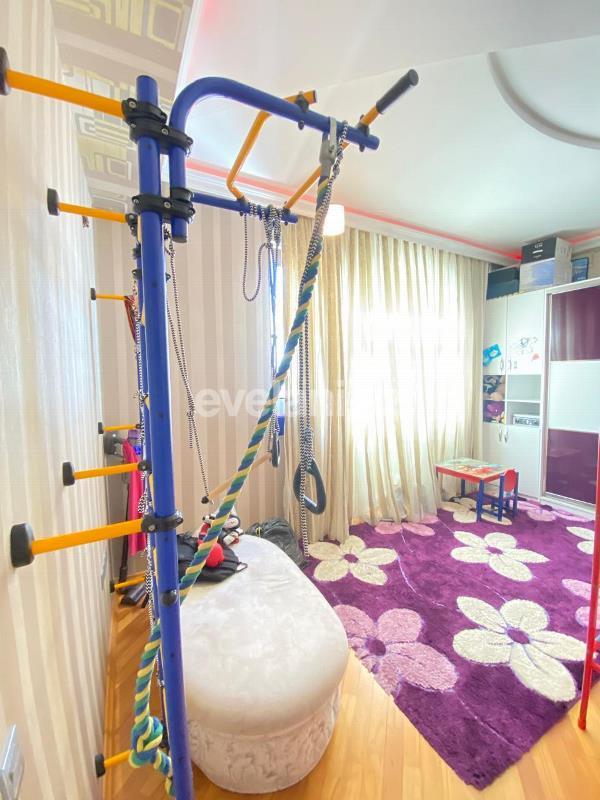 Kirayə verilir, yeni tikili, 13 otaqlı, 110 m², Bakı, Yasamal r, Yasamal q, Elmlər Akademiyası m.