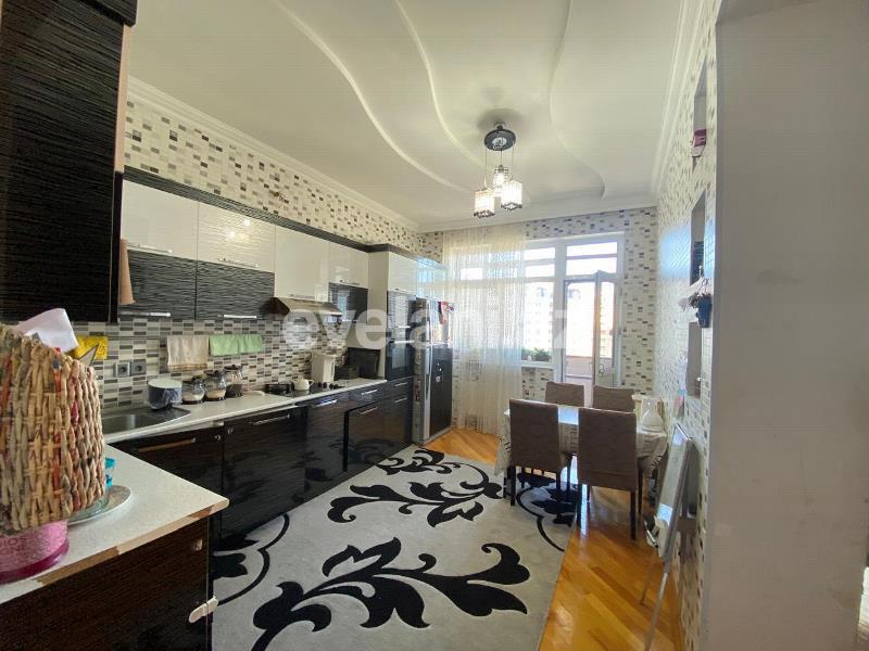 Kirayə verilir, yeni tikili, 13 otaqlı, 110 m², Bakı, Yasamal r, Yasamal q, Elmlər Akademiyası m.