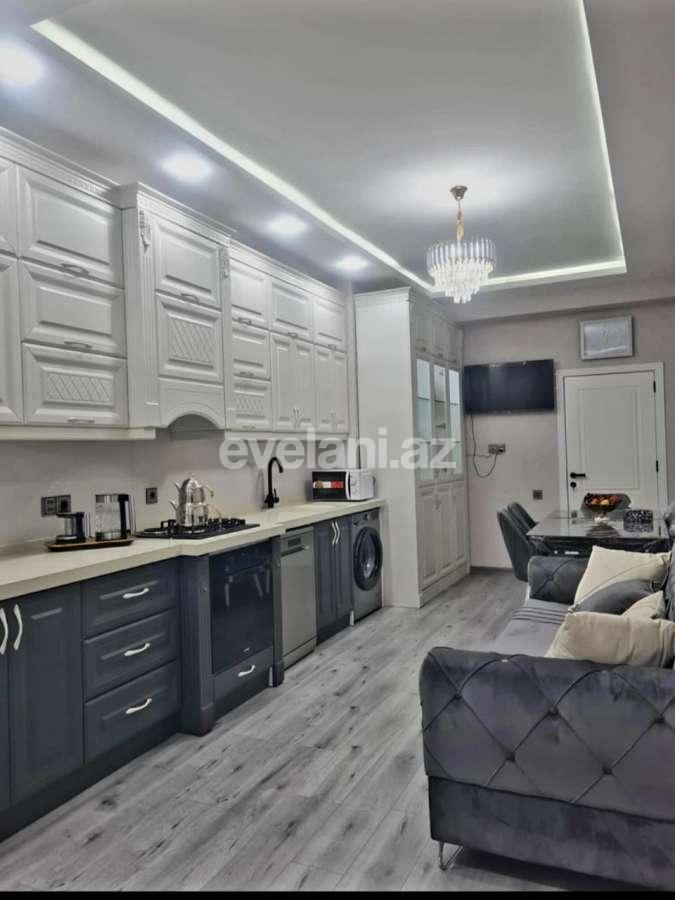 Rent, new building, 3 room, 110 m², Baku, Nasimi r.