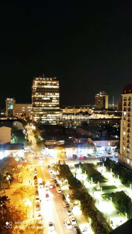 Kirayə verilir, yeni tikili, 2 otaqlı, 60 m², Bakı, Nəsimi r, 28 may m.