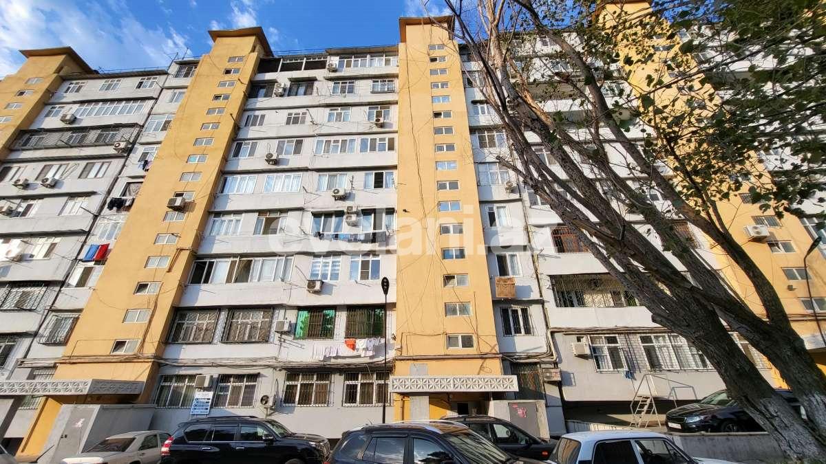 Kirayə verilir, köhnə tikili, 2 otaqlı, 68 m², Bakı, Nəsimi r, 4-cü mikrorayon q, Memar Əcəmi m.
