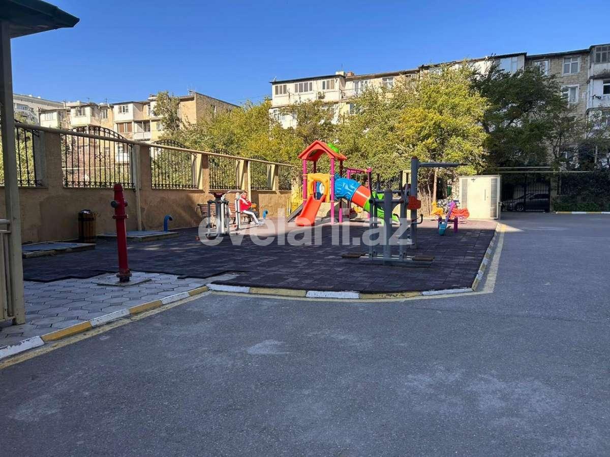 Satılır, yeni tikili, 3 otaqlı, 71.3 m², Bakı, Yasamal r, İnşaatçılar m.