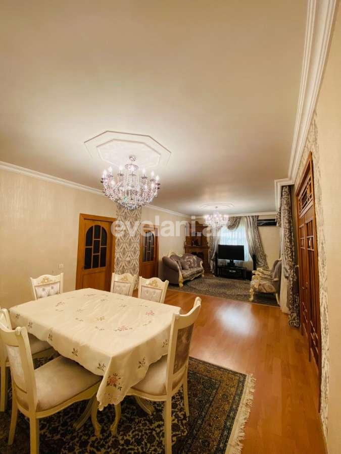 Satılır, həyət evi / bağ, 8 otaqlı, 540 m², Bakı, Binəqədi r, 6-cı mikrorayon q, Nəsimi m.