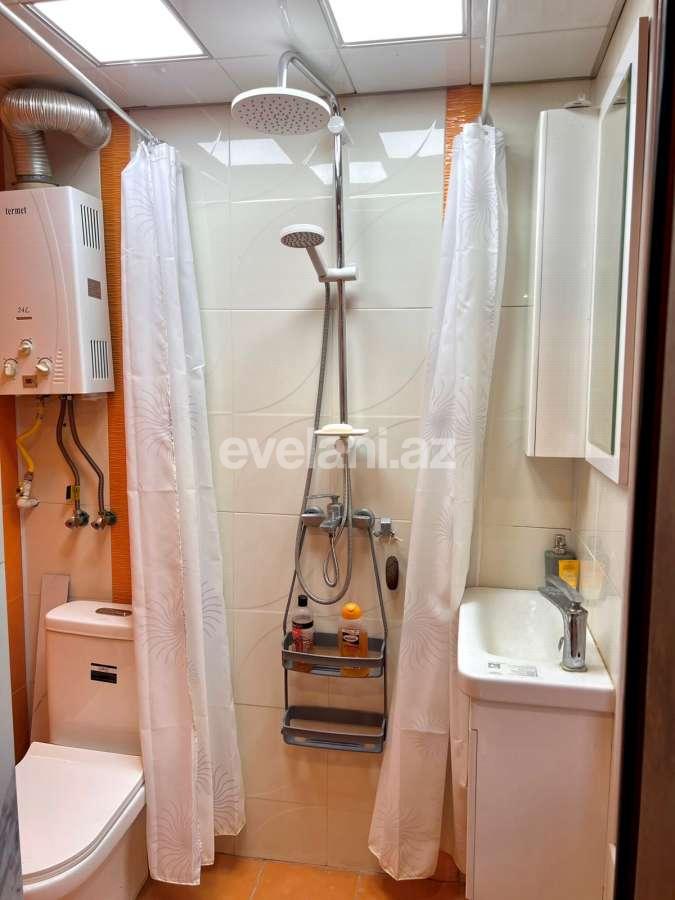 Продаётся, вторичка, 2-комнаты, 33 m², Баку, Хатаинский r, Кара Караев m.