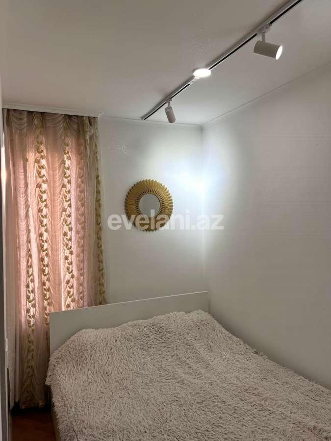 Продаётся, вторичка, 2-комнаты, 33 m², Баку, Хатаинский r, Кара Караев m.