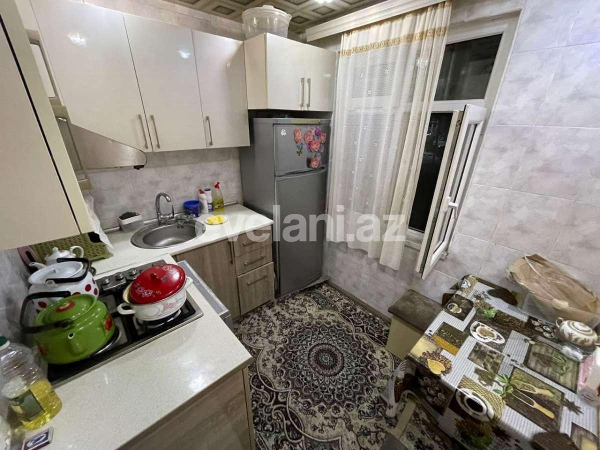 Продаётся, вторичка, 3-комнаты, 75 m², Баку, Низаминский r, 8-й километр p, Нефтчиляр m.
