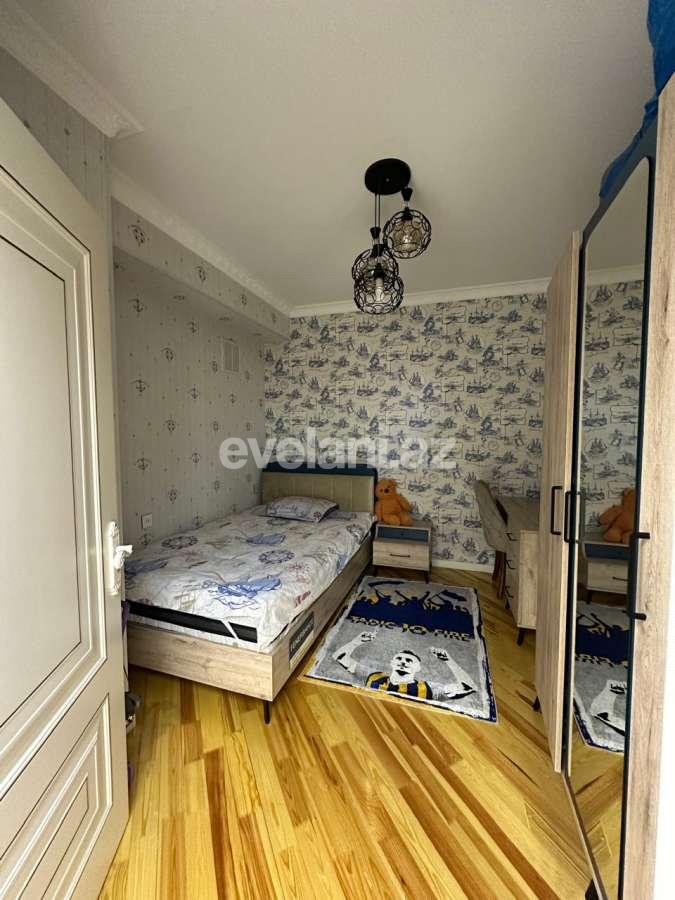 Satılır, yeni tikili, 4 otaqlı, 136 m², Bakı, Nizami r, 8-ci kilometr q, Xalqlar Dostluğu m.