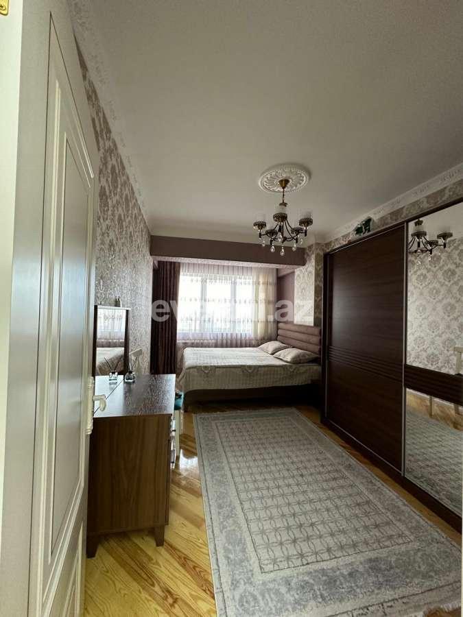Satılır, yeni tikili, 4 otaqlı, 136 m², Bakı, Nizami r, 8-ci kilometr q, Xalqlar Dostluğu m.