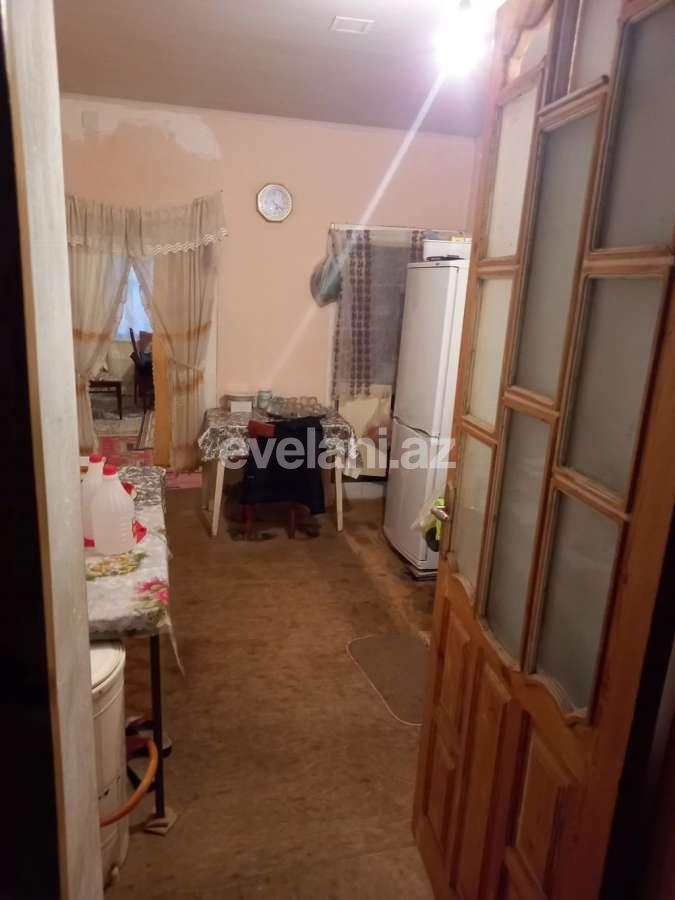 Satılır, köhnə tikili, 3 otaqlı, 0.6 m², Bakı, Binəqədi r, Biləcəri q, Avtovağzal m.