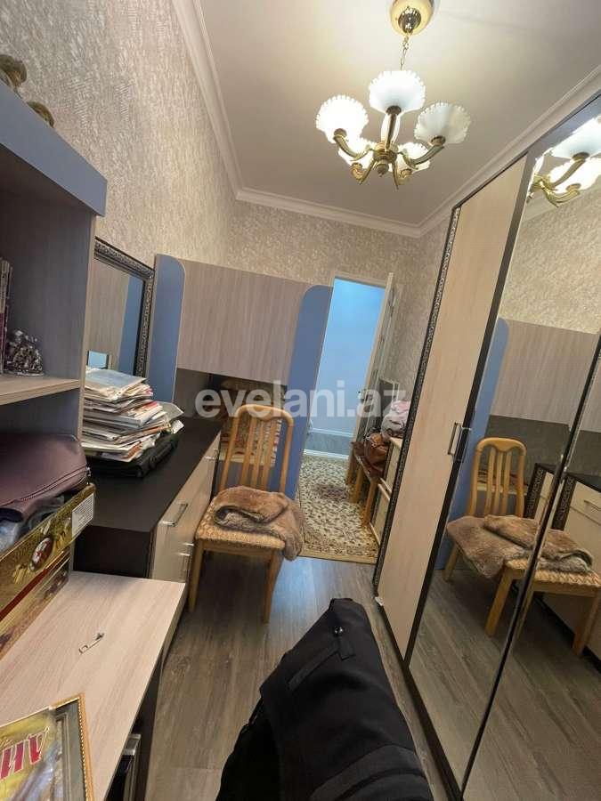 Satılır, köhnə tikili, 2 otaqlı, 43 m², Bakı, Yasamal r, Elmlər Akademiyası m.