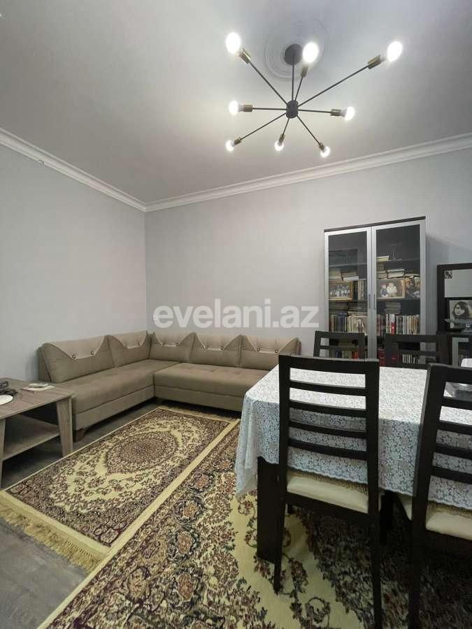 Satılır, köhnə tikili, 2 otaqlı, 43 m², Bakı, Yasamal r, Elmlər Akademiyası m.