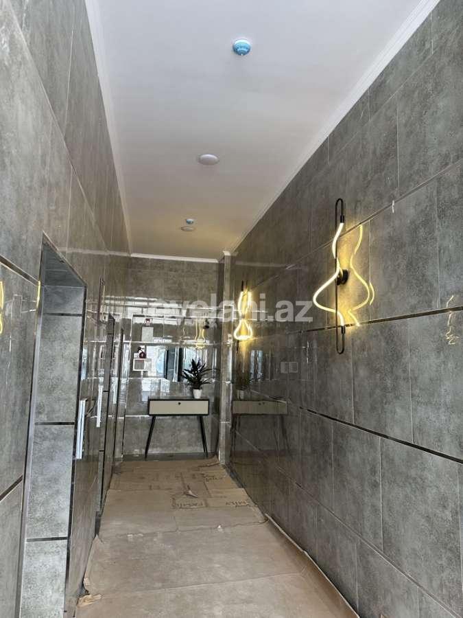 Satılır, yeni tikili, 1 otaqlı, 72.9 m², Bakı, Suraxanı r, Massiv A q, Xalqlar Dostluğu m.
